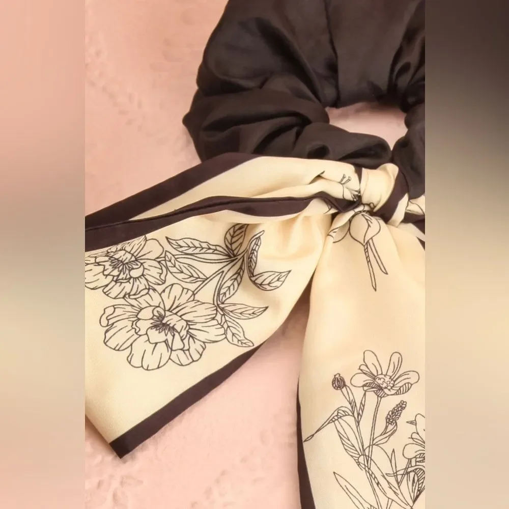 Anthropologie chic cream